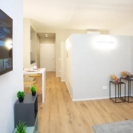Arena 40 Romeo Apartment Verona