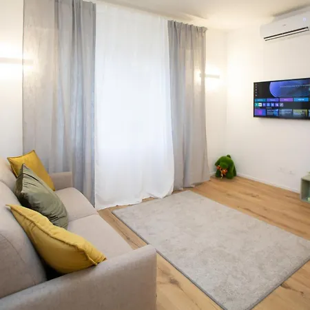 Arena 40 Romantic Flat Romeo