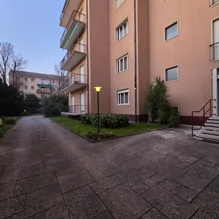 Arena 40 Romantic Flat Romeo