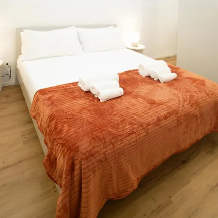 Arena 40 Romantic Flat Romeo Verona
